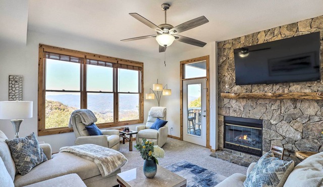 Burnsville Condo: Furnished Balcony w/ Views!