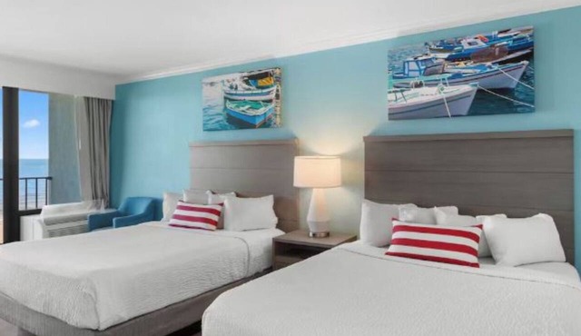 Captain’s Beach Base | Schooner Building Oceanfront Stay