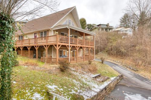 Carr House Combo in Lake Junaluska
