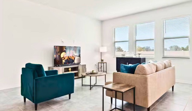 Casa Inman – 3BR Luxury Stay Minutes from Legoland