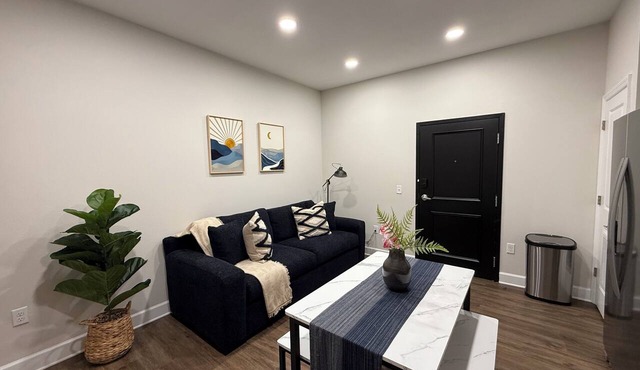 Charming 1-bedroom apartment with AC, WiFi in Downtown Ocala
