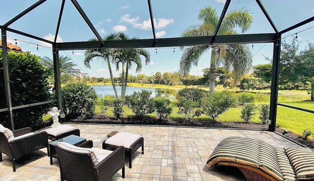 Charming 3-bedroom House with Resort Style Amenities in Naples