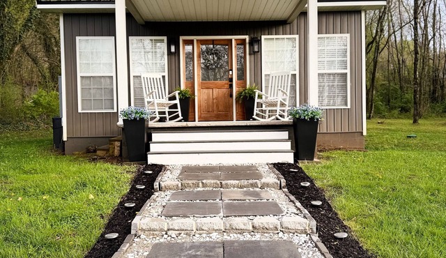 Charming Tiny Home in Sweetwater