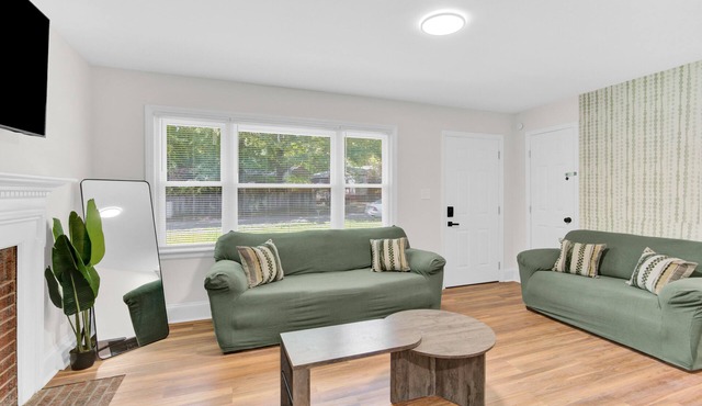Chic Charlotte Gem! 3BR near NoDA + Plaza Midwood