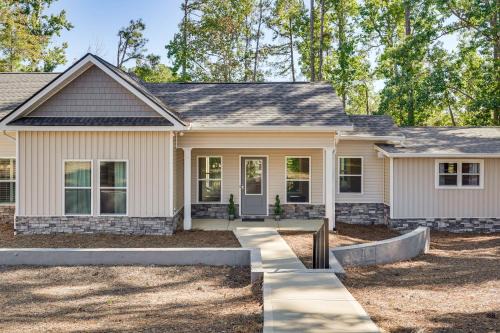 Clark's Hill Lake Retreat! Waterfront Home w/Dock