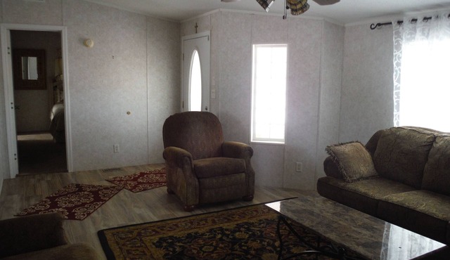 Clean, quiet 3-bedroom home in Apache Junction, Az in Apache Junction