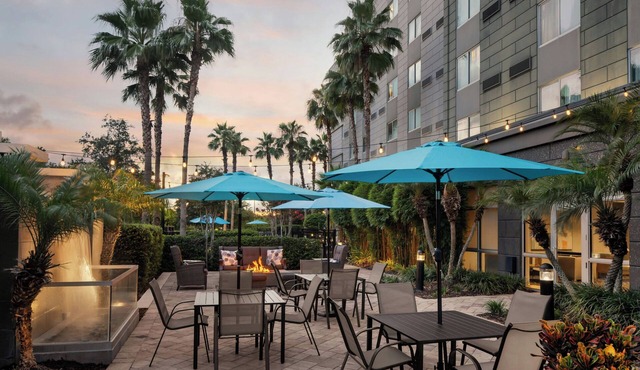 Courtyard by Marriott Orlando South/Grande Lakes Area