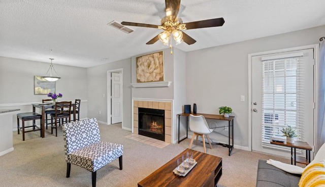 Cozy 2BR Athens Retreat Near UGA and Downtown