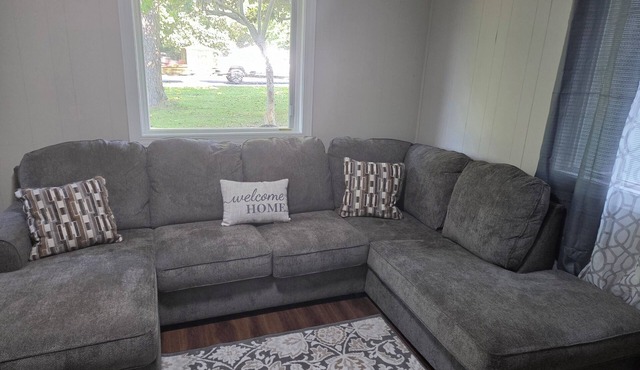 Cozy 3-bedroom house in charming Elm City with WiFi, AC Wilison/Raleigh house