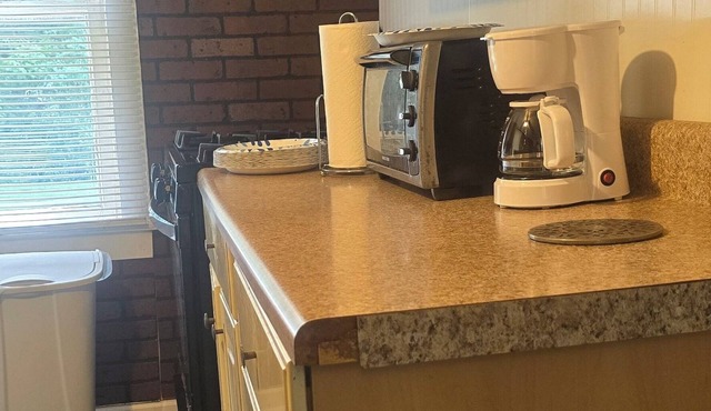 Cozy house in lovely Conway with AC, WiFi