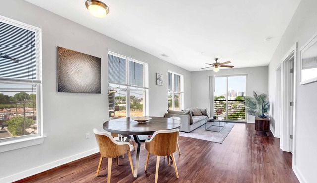 Designer 1BR in Vibrant Neighborhood