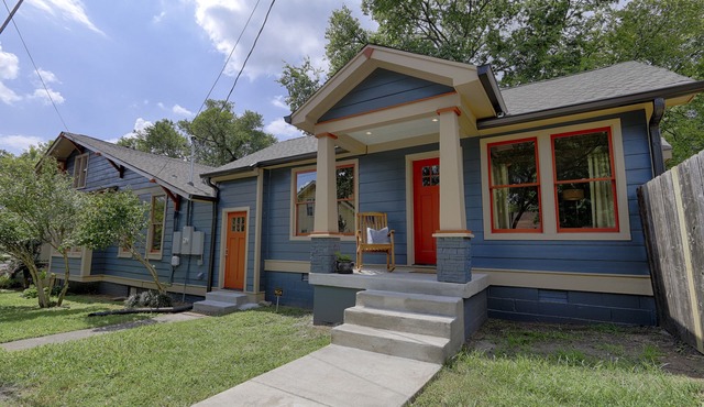 Designer cottage in lively 12 South neighborhood