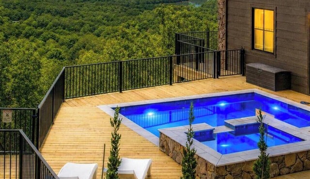 Discover Pool Paradise w/Breathtaking Lake Views HotTub Fun Games Privacy in Blue Ridge