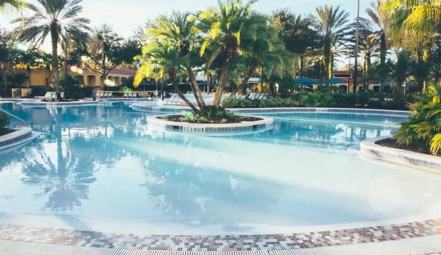 Disney World Resort & SeaWorld with Golf