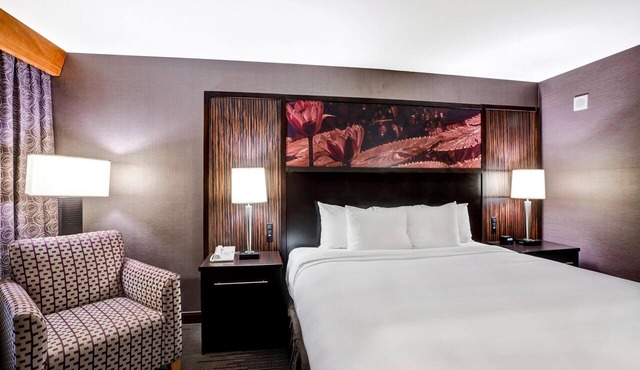 DoubleTree by Hilton Downtown Wilmington - Legal District in Wilmington