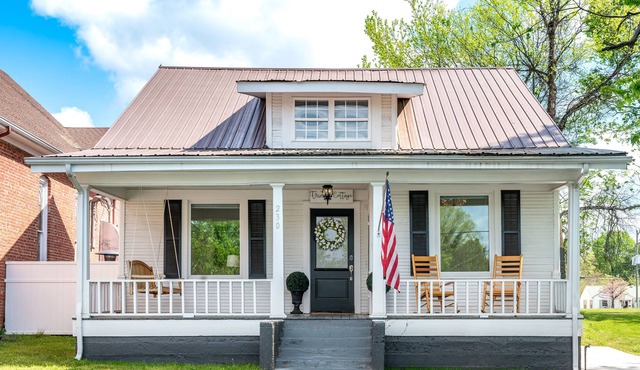 Downtown Dayton Historic Cottage
