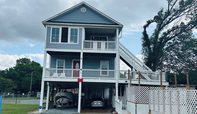 Downtown duplex on stilts.