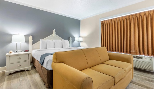 Econo Lodge Conway Central