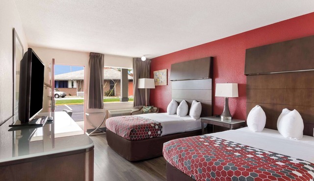 Econo Lodge Washington NC North