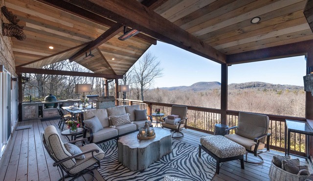 Elevation 4118 - an amazing 5 STAR LUXE mountain retreat in Highlands/Cashiers