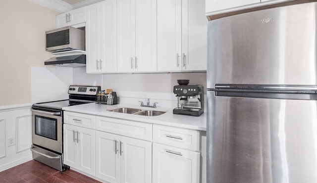 Enjoyable 3-bedroom house with AC in Charlotte