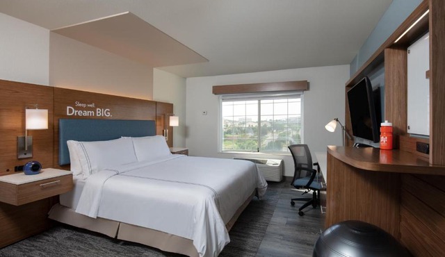 EVEN Hotels Denver Tech Center-Englewood by IHG in Centennial