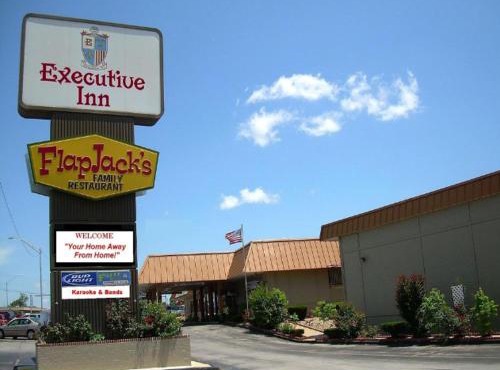 Executive Inn, Springdale in Springdale