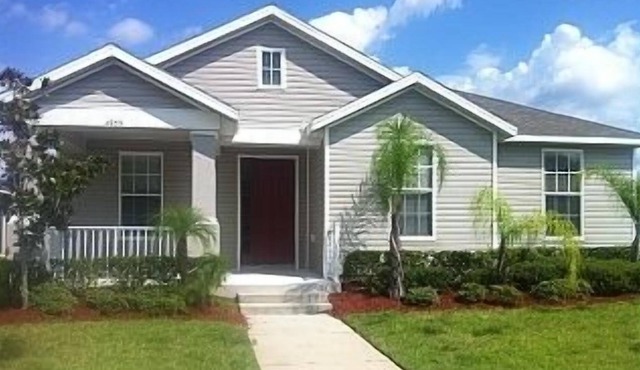Fantastic New 4 Bedroom, 3 Bathroom Pool Home Inc Free Wifi