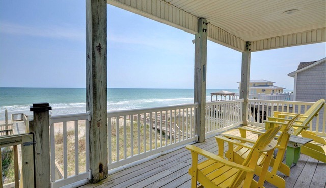 Five Bedroom Oceanfront Home - Just Chilln