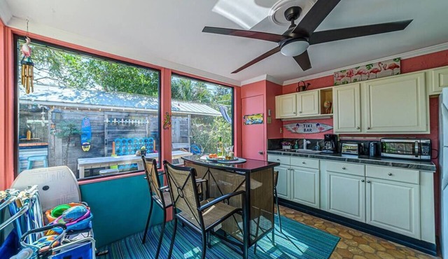 Flamingo- 1 of a kind unit! Beach, Port,Pier