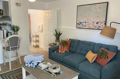 Freshly Remodeled Island Suite w Pool & Pet Friendly