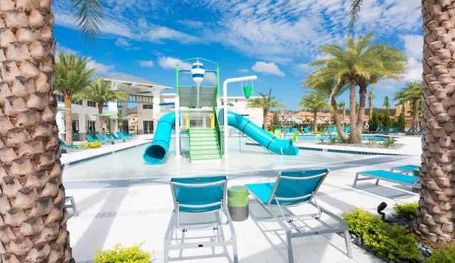 Game Room plus Private Pool 4BR Disney Area