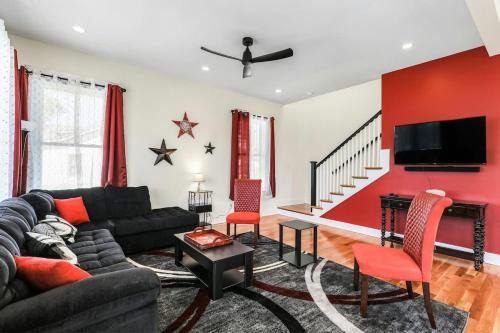 Germantown Grand Home