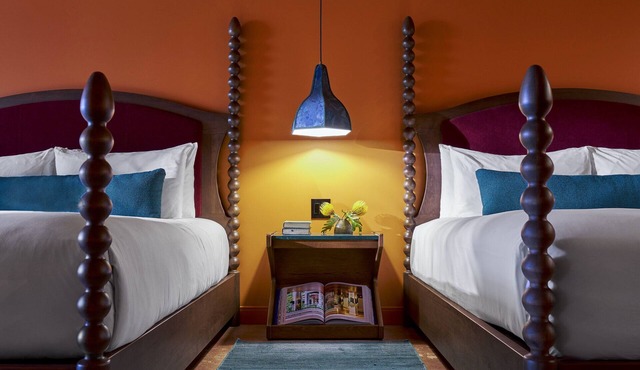 Get Ready for Blissful Getaway! 4 Relaxing Units with Rooftop Pool Access! in Miami