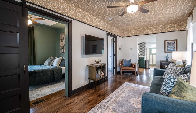 Golden Lilly Historic Retreat