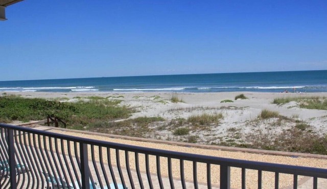 GORGEOUS! Refreshed and Updated Direct Oceanfront 2 BR Condo!