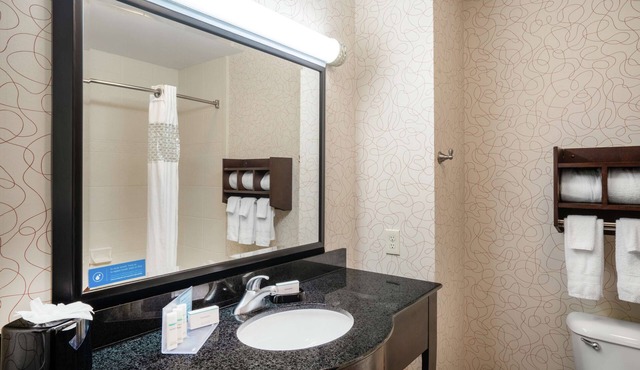 Hampton Inn Richmond Airport