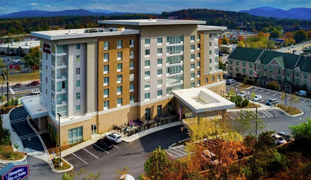 Hampton Inn & Suites Asheville Biltmore Area