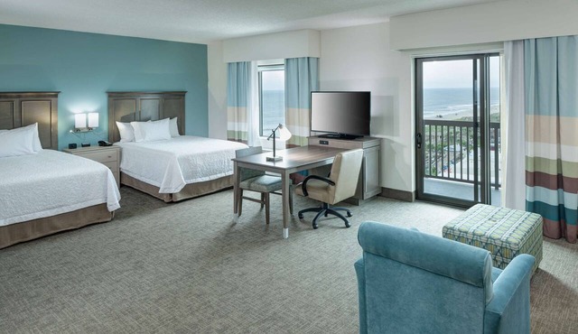 Hampton Inn & Suites Carolina Beach Oceanfront