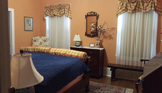 Hanna House Bed & Breakfast