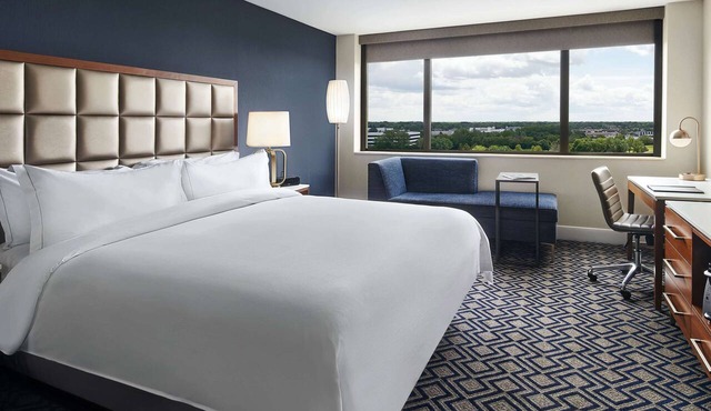 Hilton Chicago/Oak Brook Hills Resort & Conference Center in Oak Brook