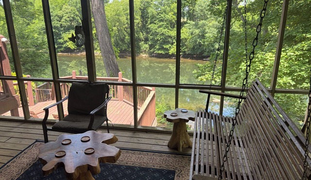Hiwassee River House: Lake Access!