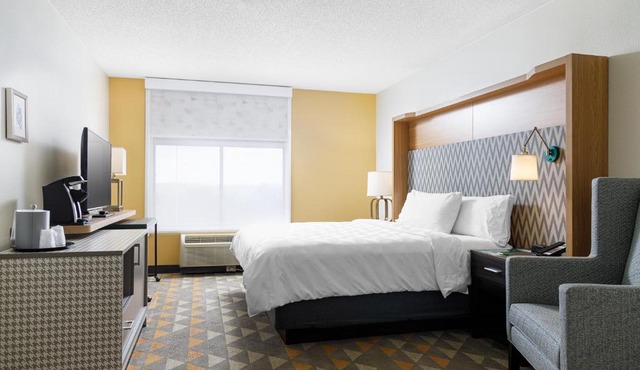 Holiday Inn Cleveland by IHG