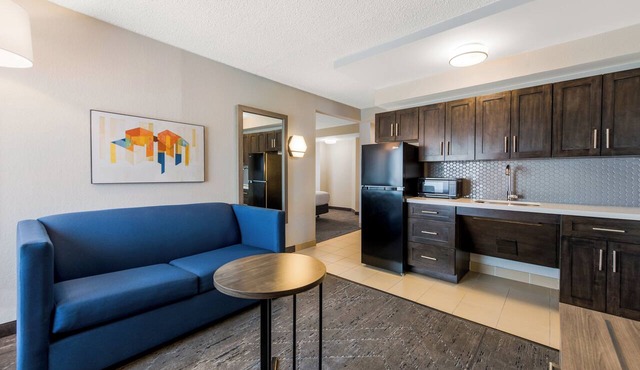 Holiday Inn Express Hampton - Coliseum Central by IHG