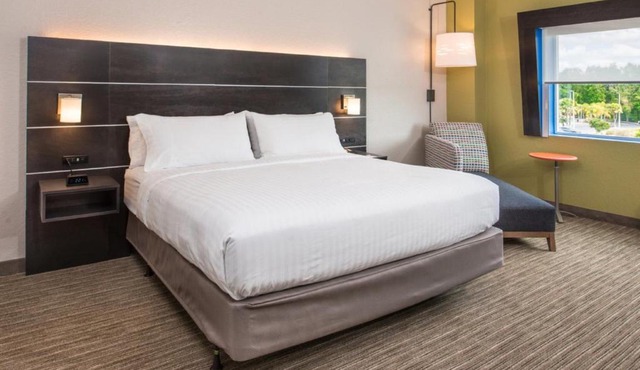 Holiday Inn Express Jacksonville East by IHG
