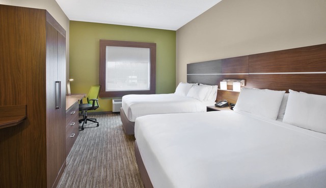 Holiday Inn Express & Suites Manchester by IHG