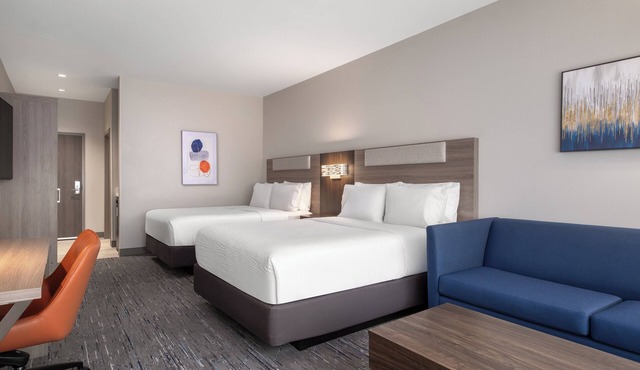 Holiday Inn Express & Suites Buford – Mall of Georgia by IHG