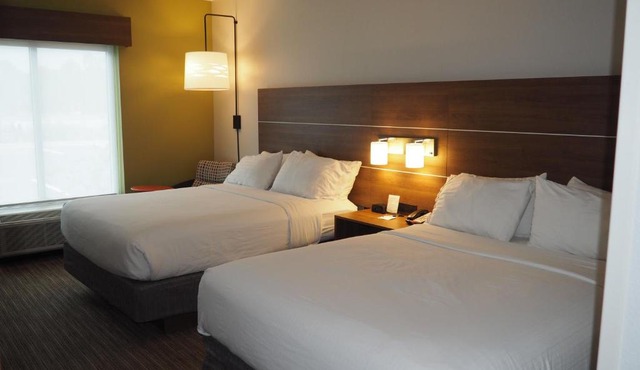Holiday Inn Express & Suites Jacksonville North-Fernandina by IHG