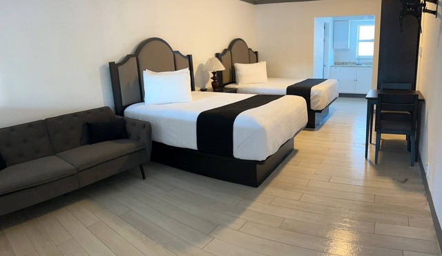 Holiday Isles Resort