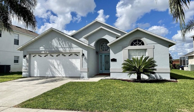 🥇Home Right Outside Disney World Parks. Sleeps 10. Free Pool Heat Sept-April